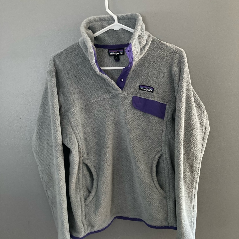 Patagonia Gray and Purple Fleece Jacket